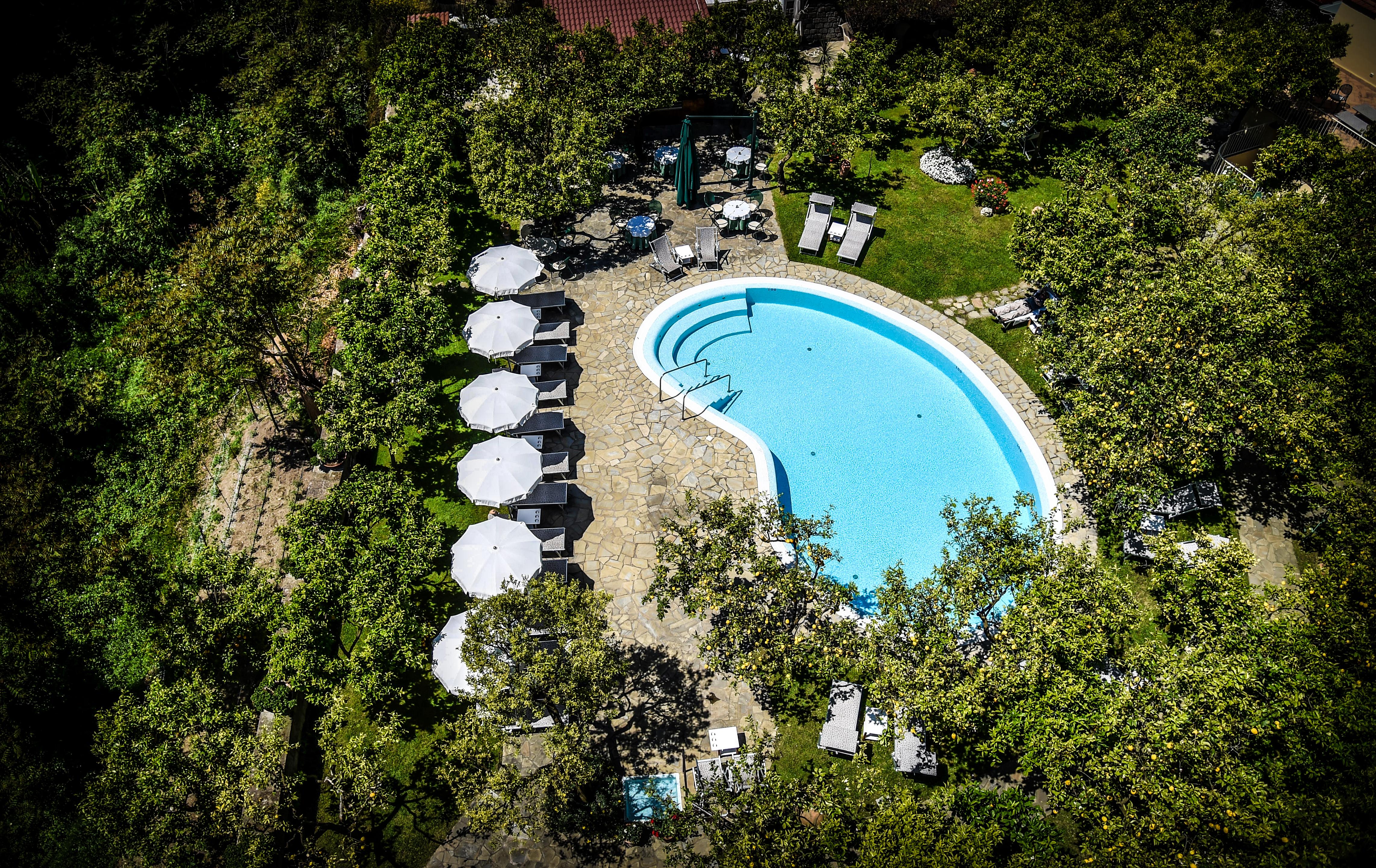 Hotel Antiche Mura Sorrente Extérieur photo